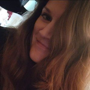 Meet your Posher, Pamela